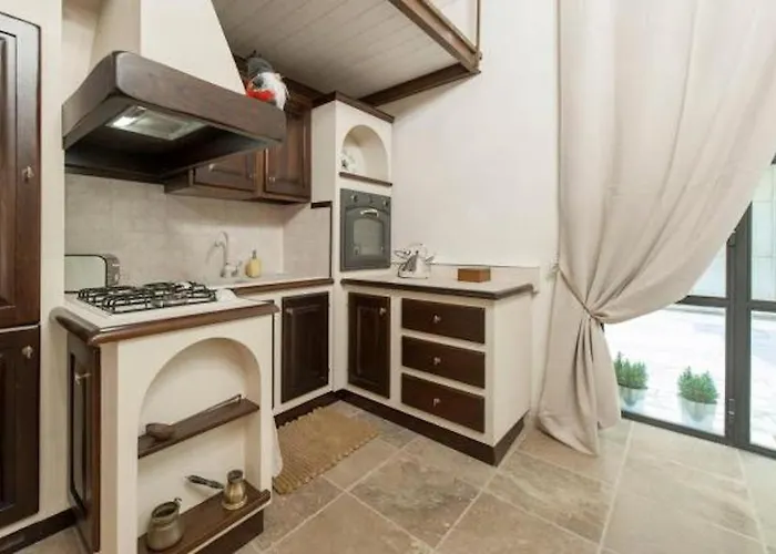 Shabby Loft In Colosseum Rome