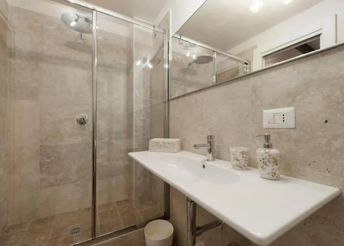 Appartement Shabby Loft In Colosseum Rome
