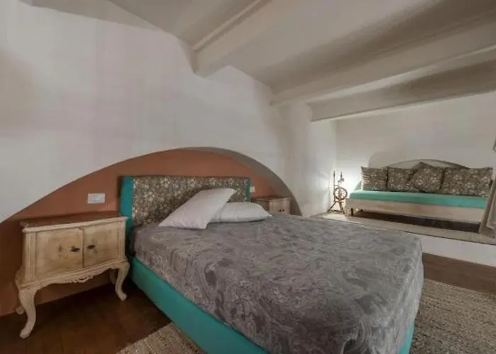 Shabby Loft In Colosseum Appartement *